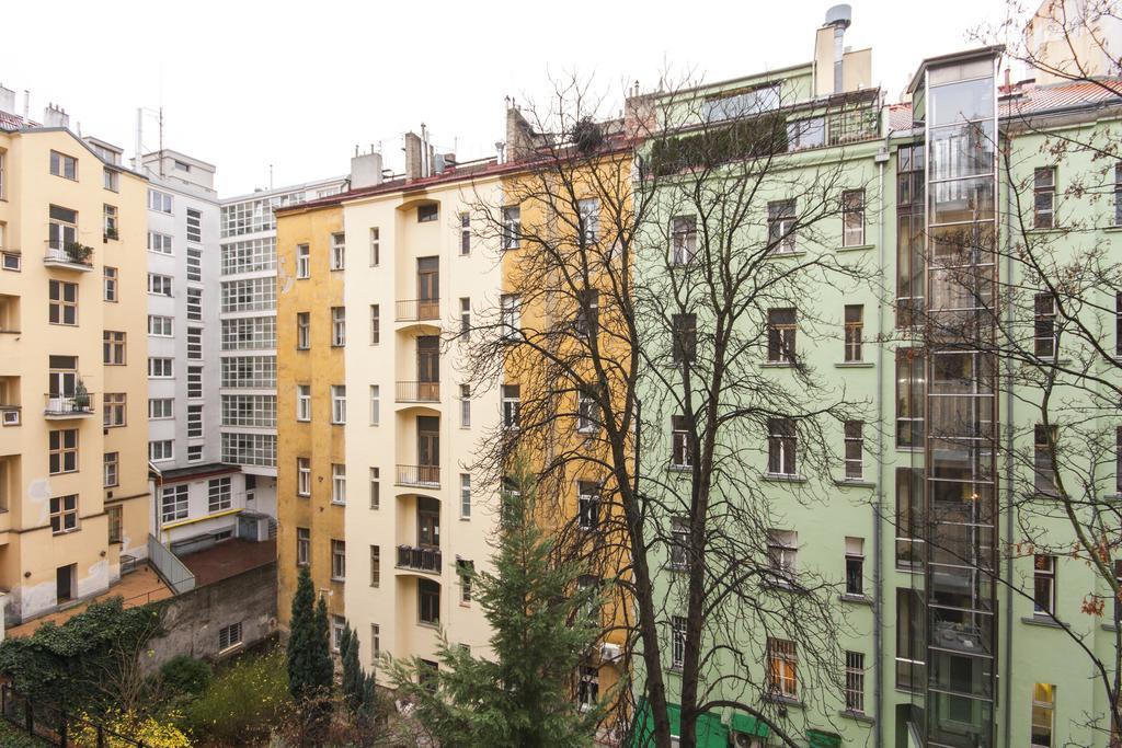 Manesova Astra Apartment *
