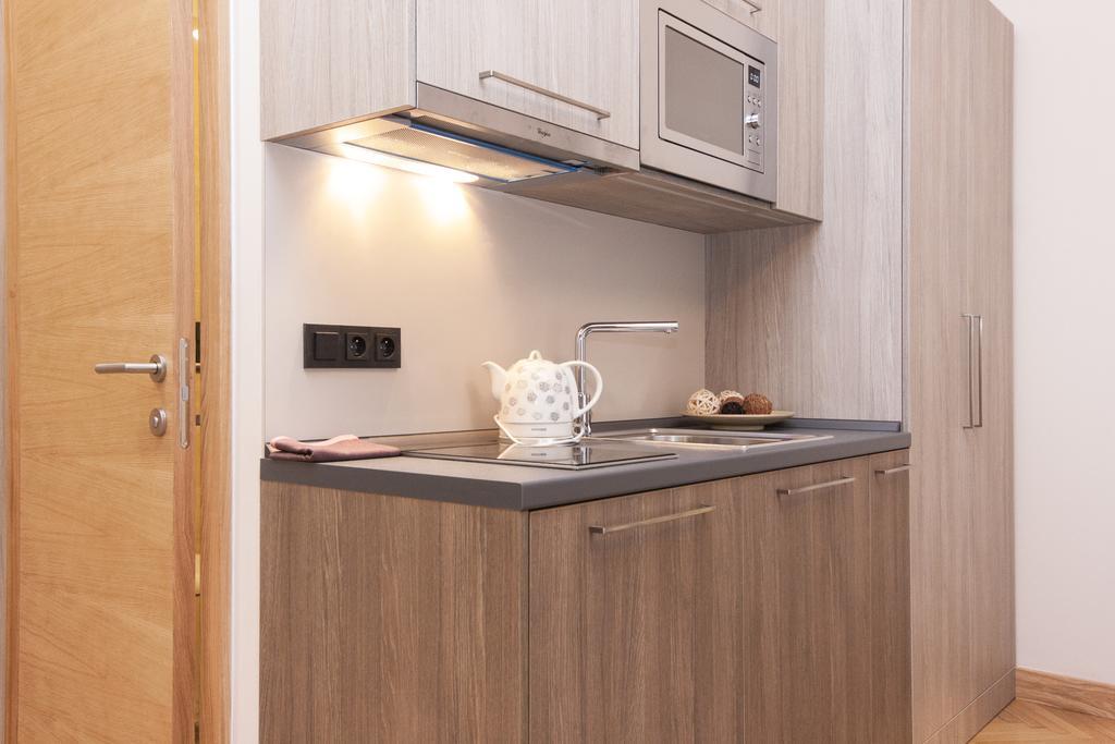 Manesova Astra Apartment Prag