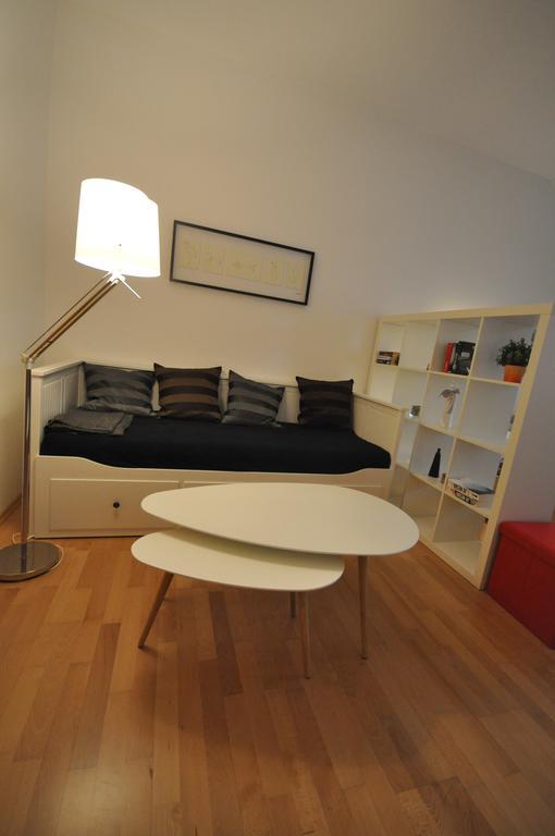 Husitska Apartment *