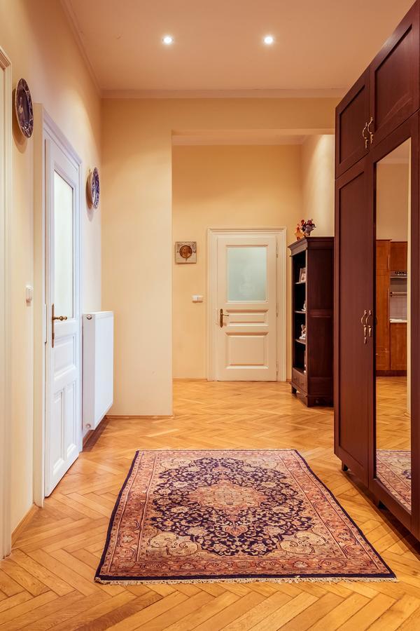 Vodickova 11 Apartment Prague