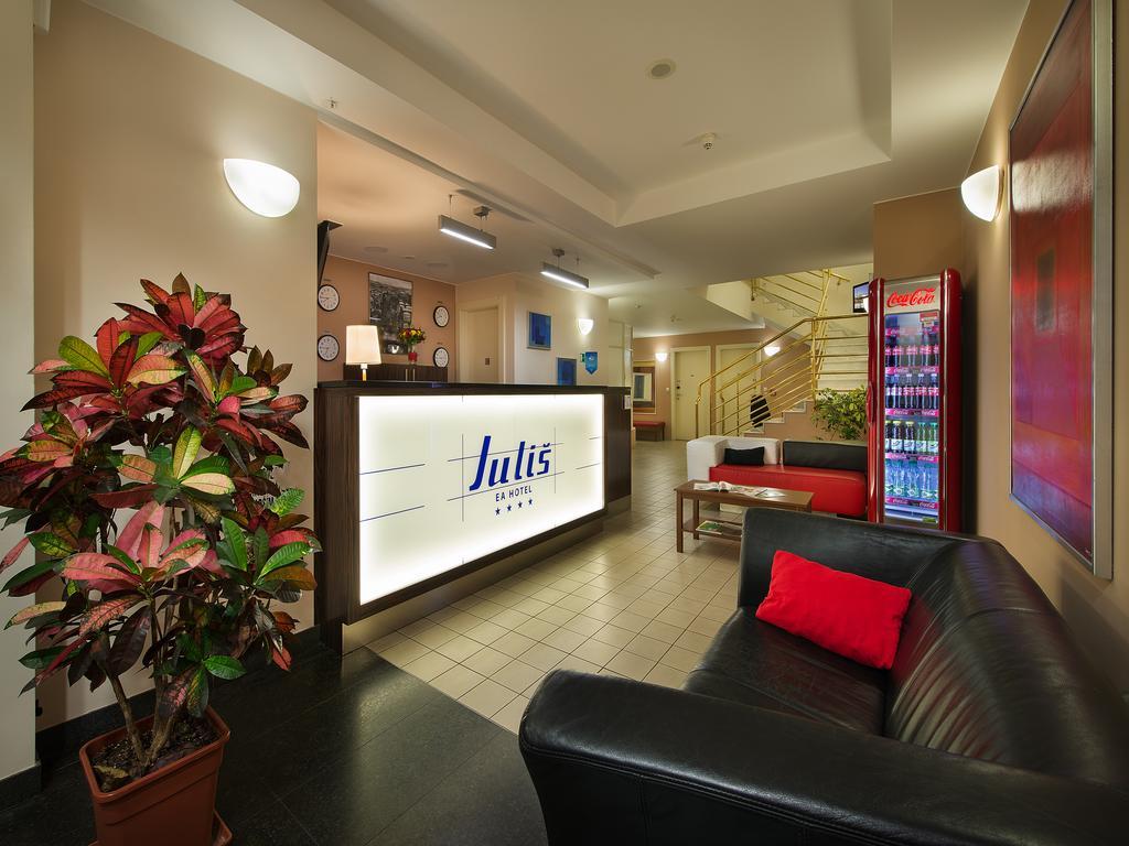 Hotell Ea Julis Prag
