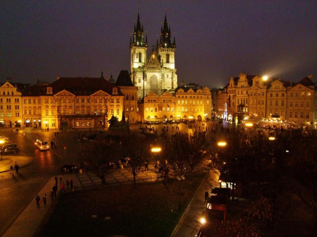 Old Town Square Premium Prag