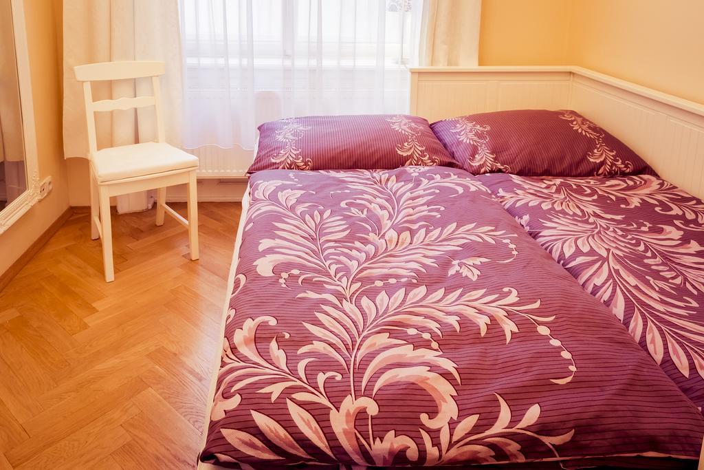 Apartment Vodickova 11 *