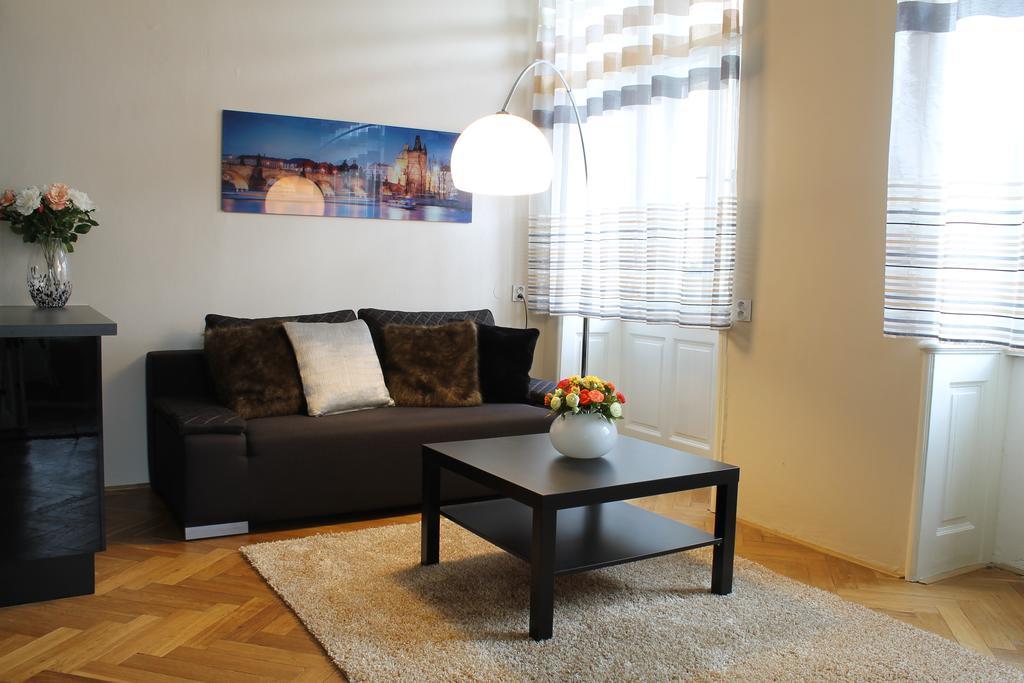 Lejlighed Royal Celakovskeho Sady Prag