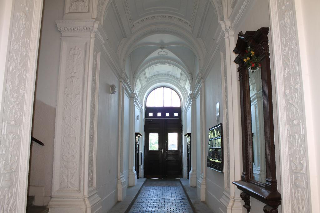 Royal Celakovskeho Sady * Prag