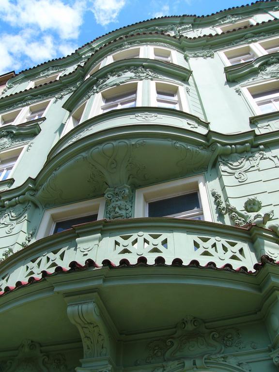 Apartment Apartman Alice Letna