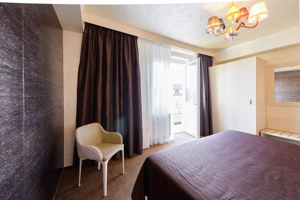 Hotel Mysterius Carnival 3*