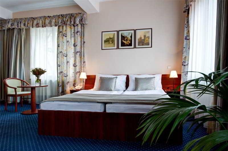 Pytloun Kampa Garden Hotell