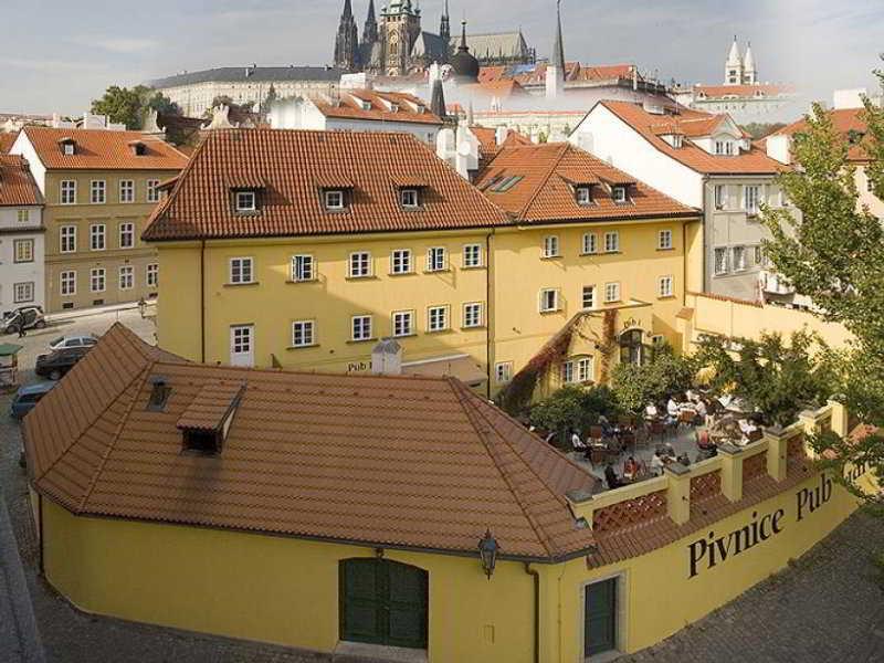 Archibald At The Charles Bridge 4* Prague