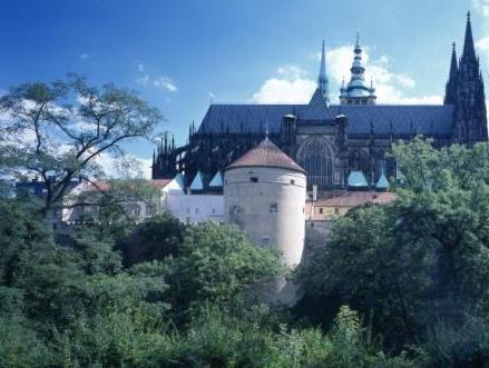 Ea Jeleni Dvur Castle Hotell 3*