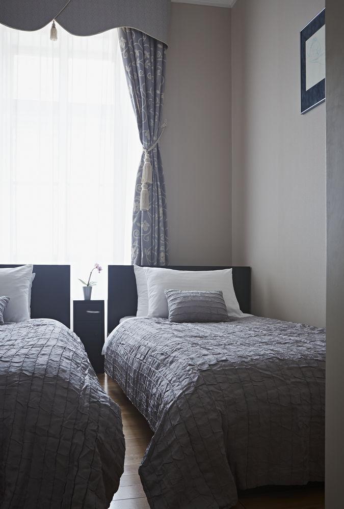 Almandine Aparthotel 4*
