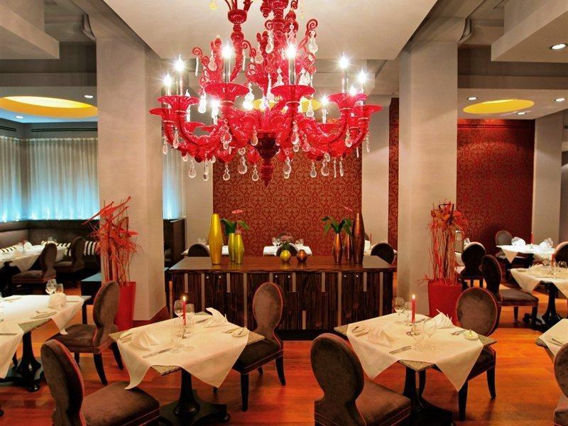 Hotell The Grand - The Leading Of The World