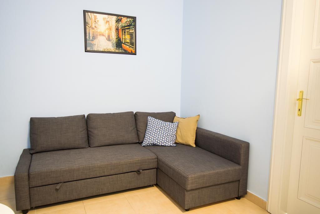 Apartment Labyrinth By Ruterra Prague