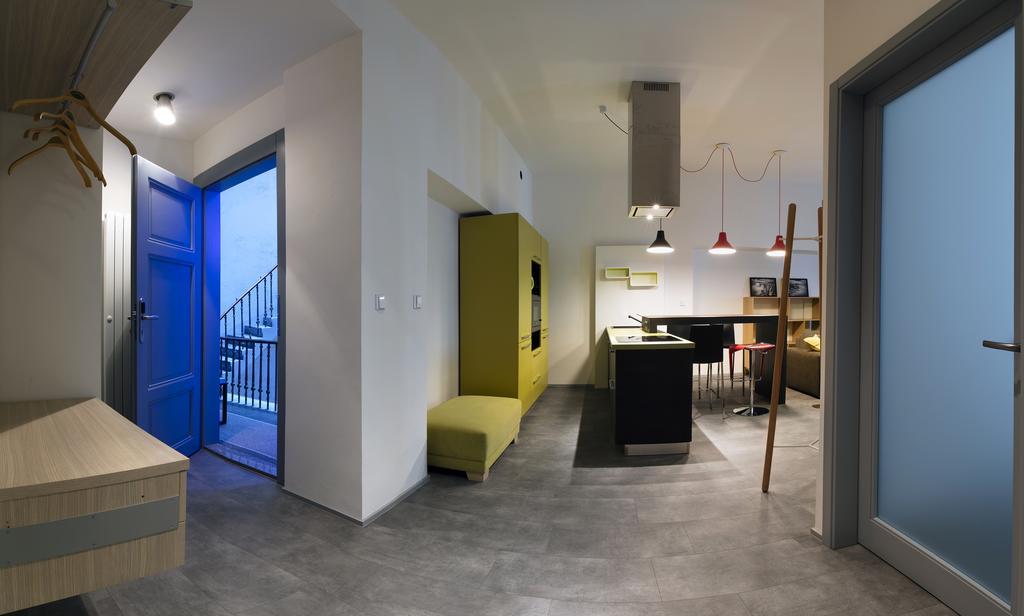 Apartment At The Blue Duckling Prague