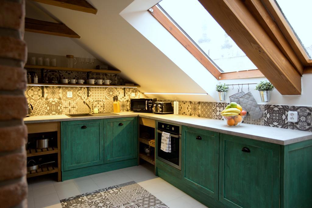 Bohemian Chic 2 Bedroom 2 Bathroom Loft With Hanging Chair
