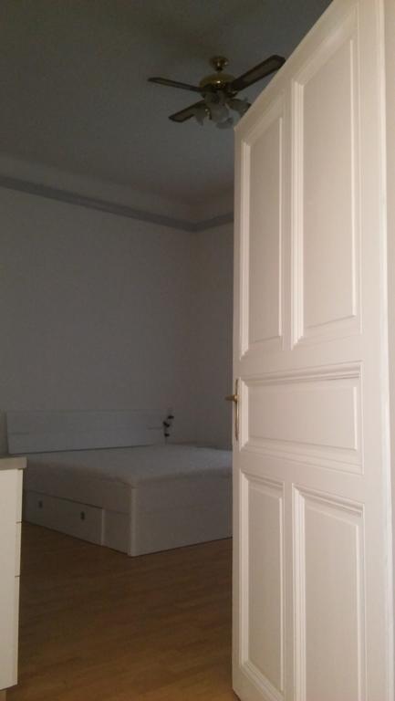 Apartment Reznicka 3 Prague