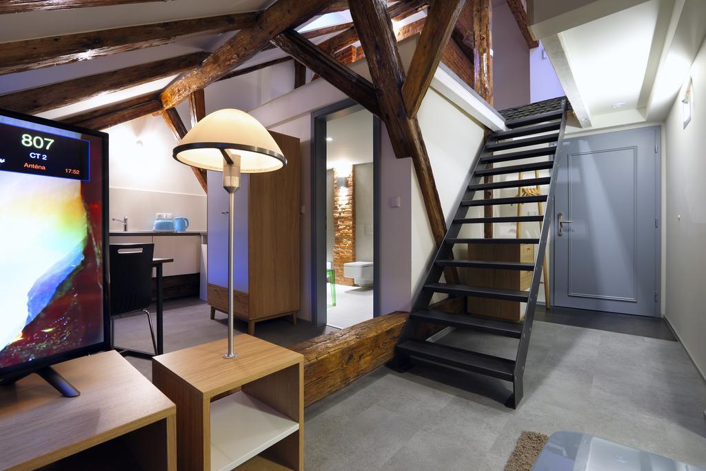 Apartment At The Blue Duckling *