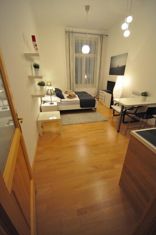 Husitska Apartment