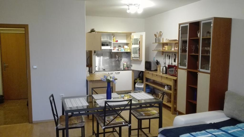 Mojmirova Apartment Prag