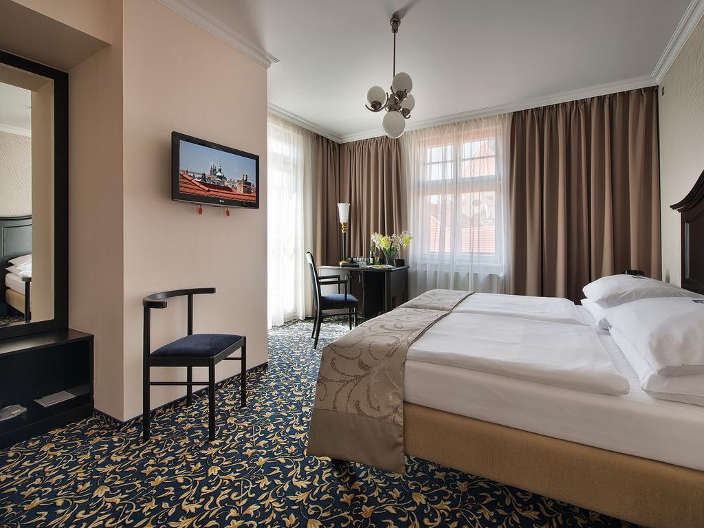 Hotell Ea Royal Esprit 4*