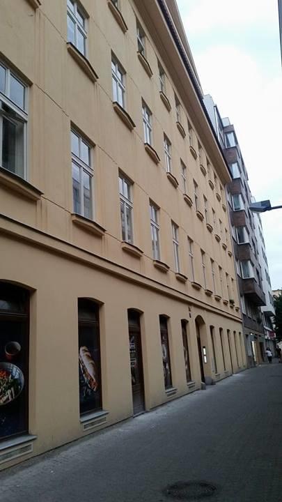 Apartment Beautiful Thamova Prague