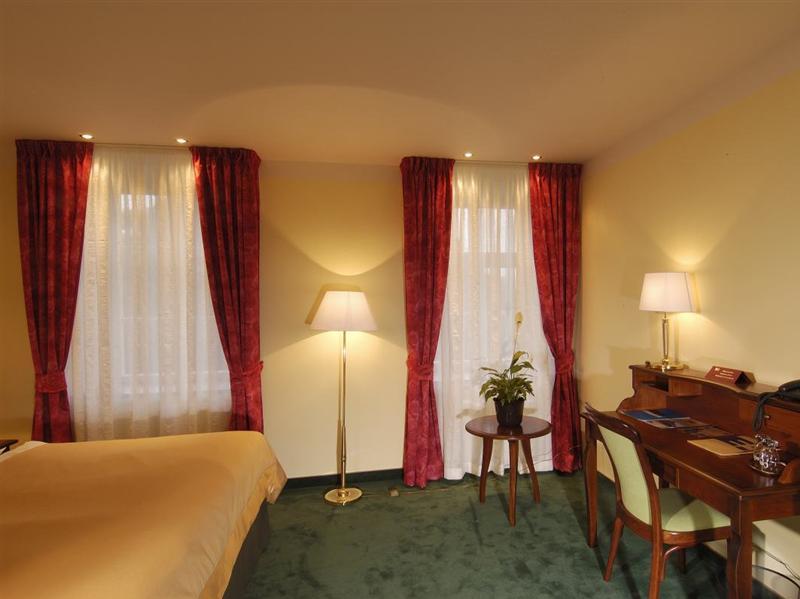 Ea Jeleni Dvur Castle Hotell Prag
