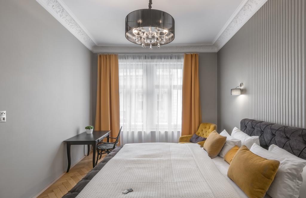 Apartment Mordecai 12 By Adrez *