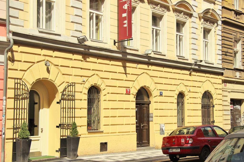 City Lounge Hotel 3*