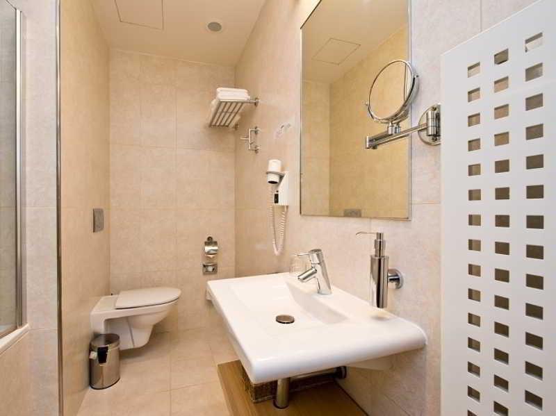 Hotell Amarilis 4*