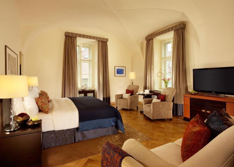 Mandarin Oriental, Hotell Prag