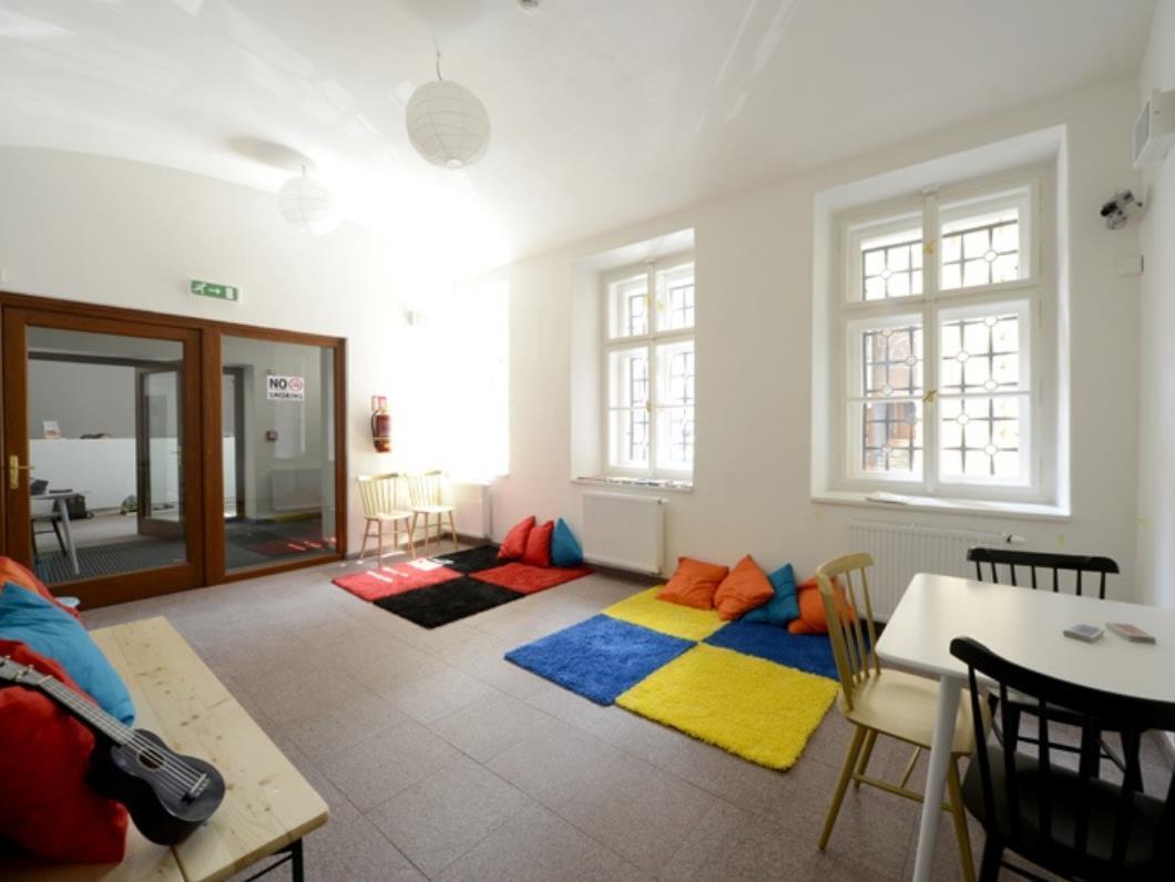 Safestay Prague Charles Bridge Hostel *