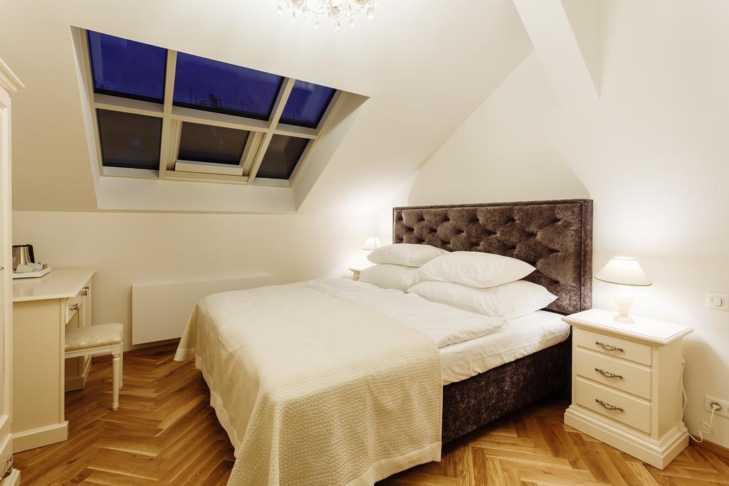 High Heaven Apartment Prague