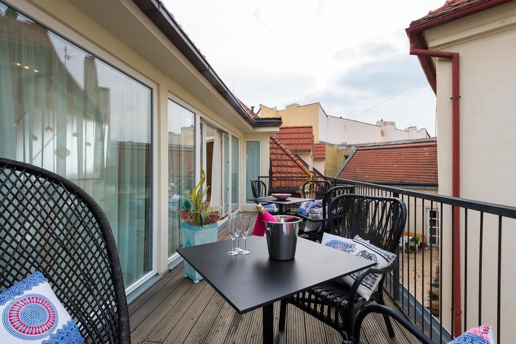 Empirent Design Apartment