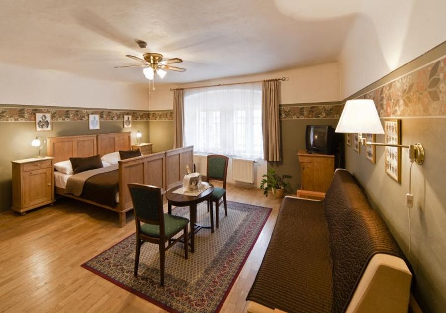 Archibald At The Charles Bridge Hotel