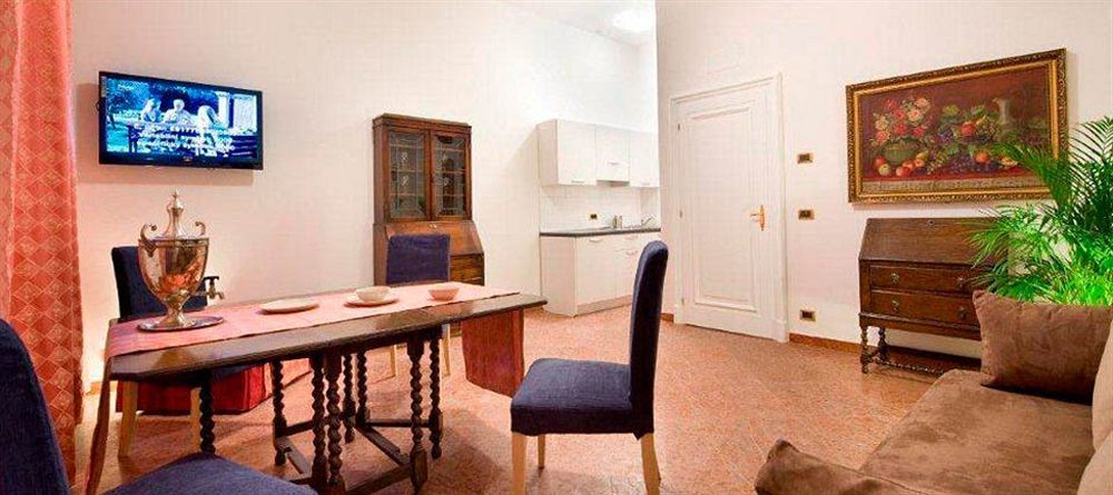 Hotell La Fenice Prag
