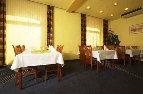 Henrietta Hotel Prague