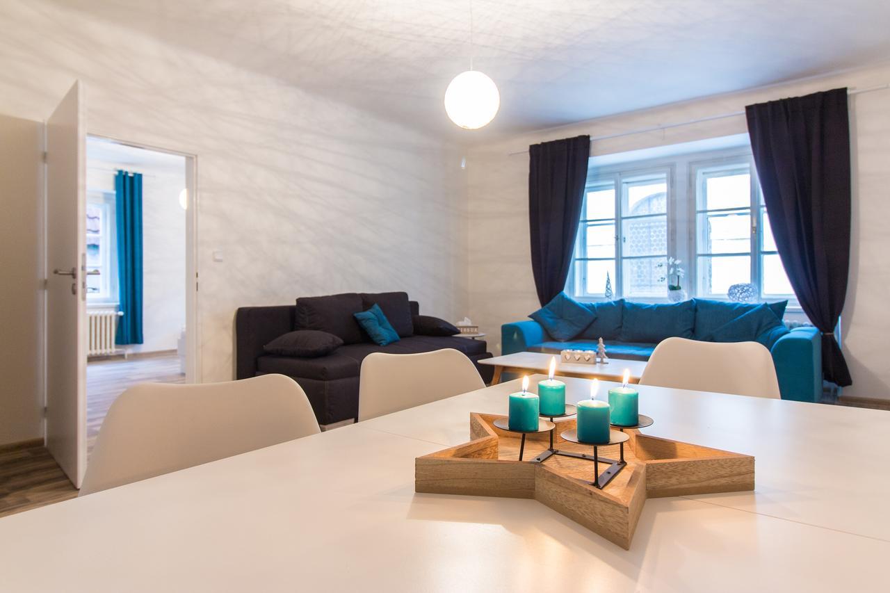 Apartment Karlova *
