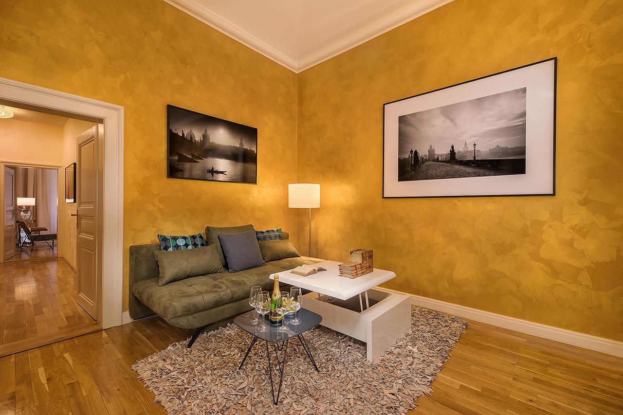 Days - Luxurious Lesser Town * Praha