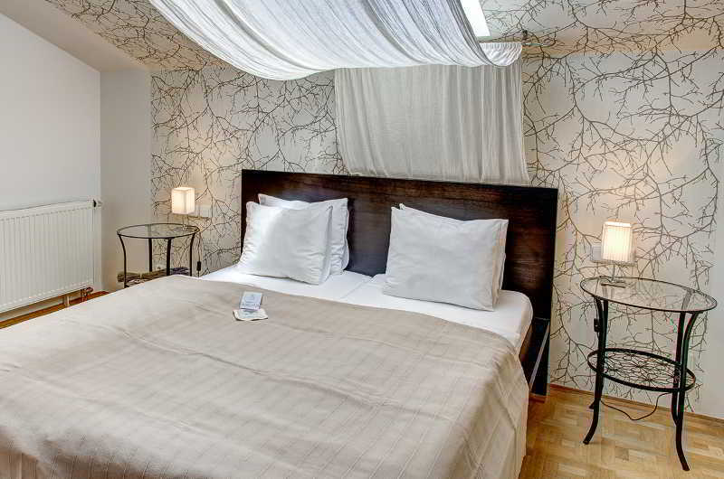 Apartment 6 Continents By Adrez Prague
