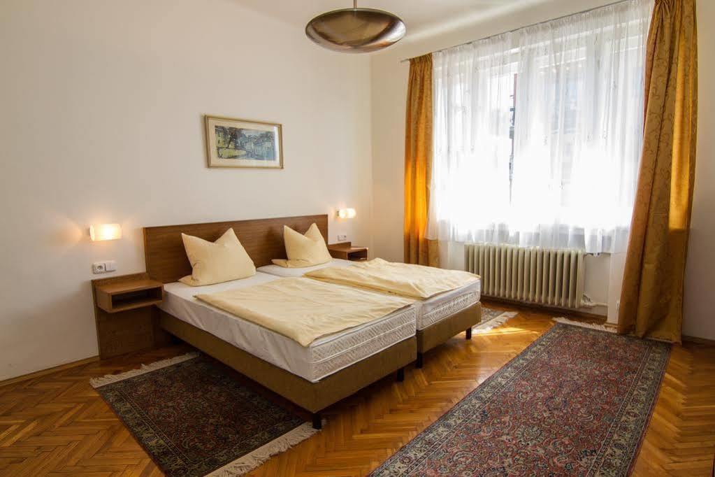 Karnet 3*