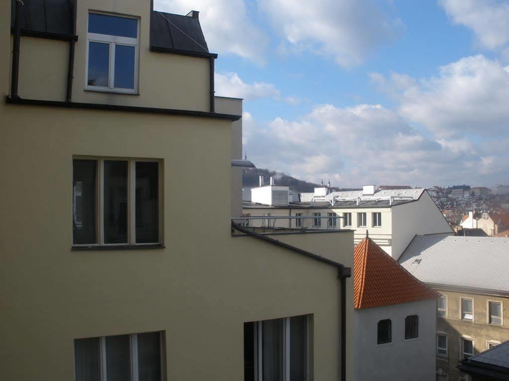 Apartment-narodni 17 Lägenhet *