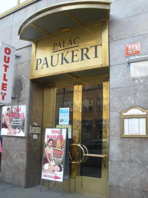 Apartment-narodni 17