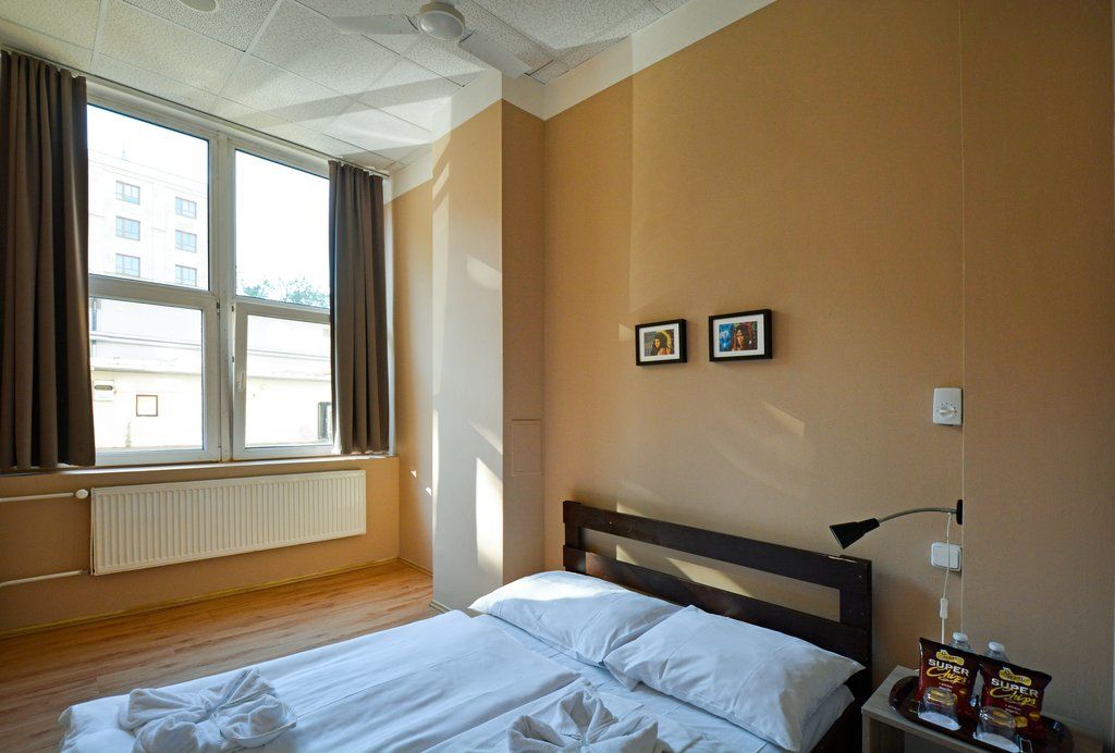 Vandrarhem Plus Prague *