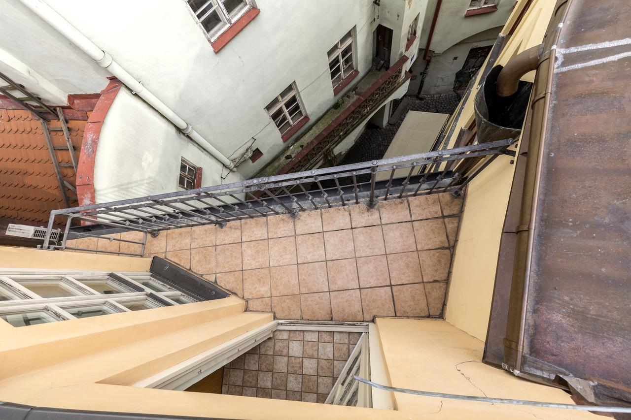 Fantom Aparthotel