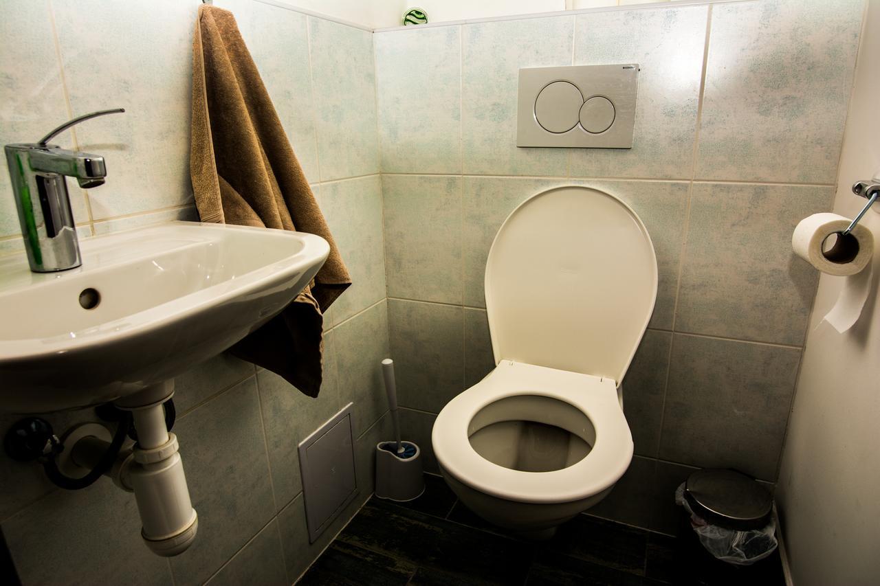 Vandrarhem Onefam Miru Prag