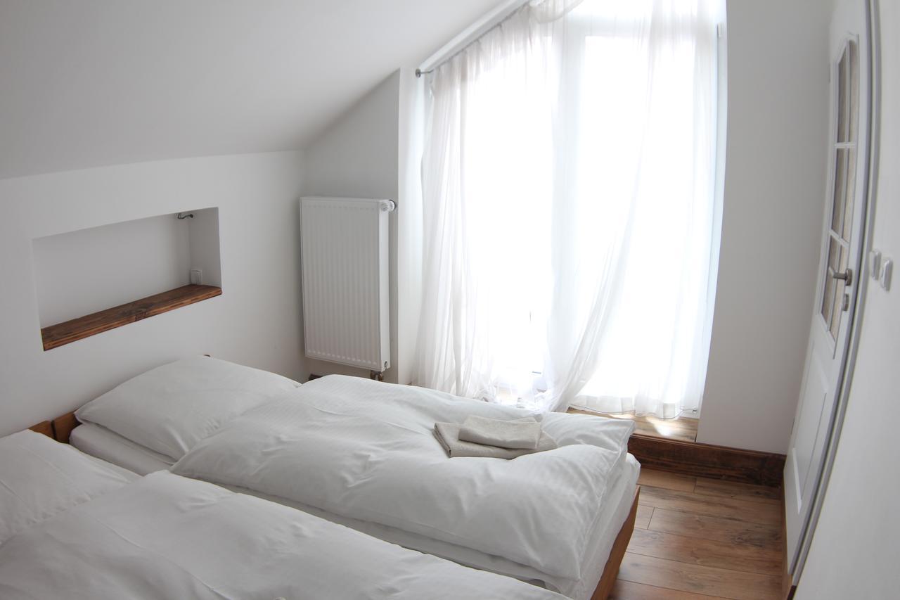 Guest house Family Lorenz & Coffee House Prague