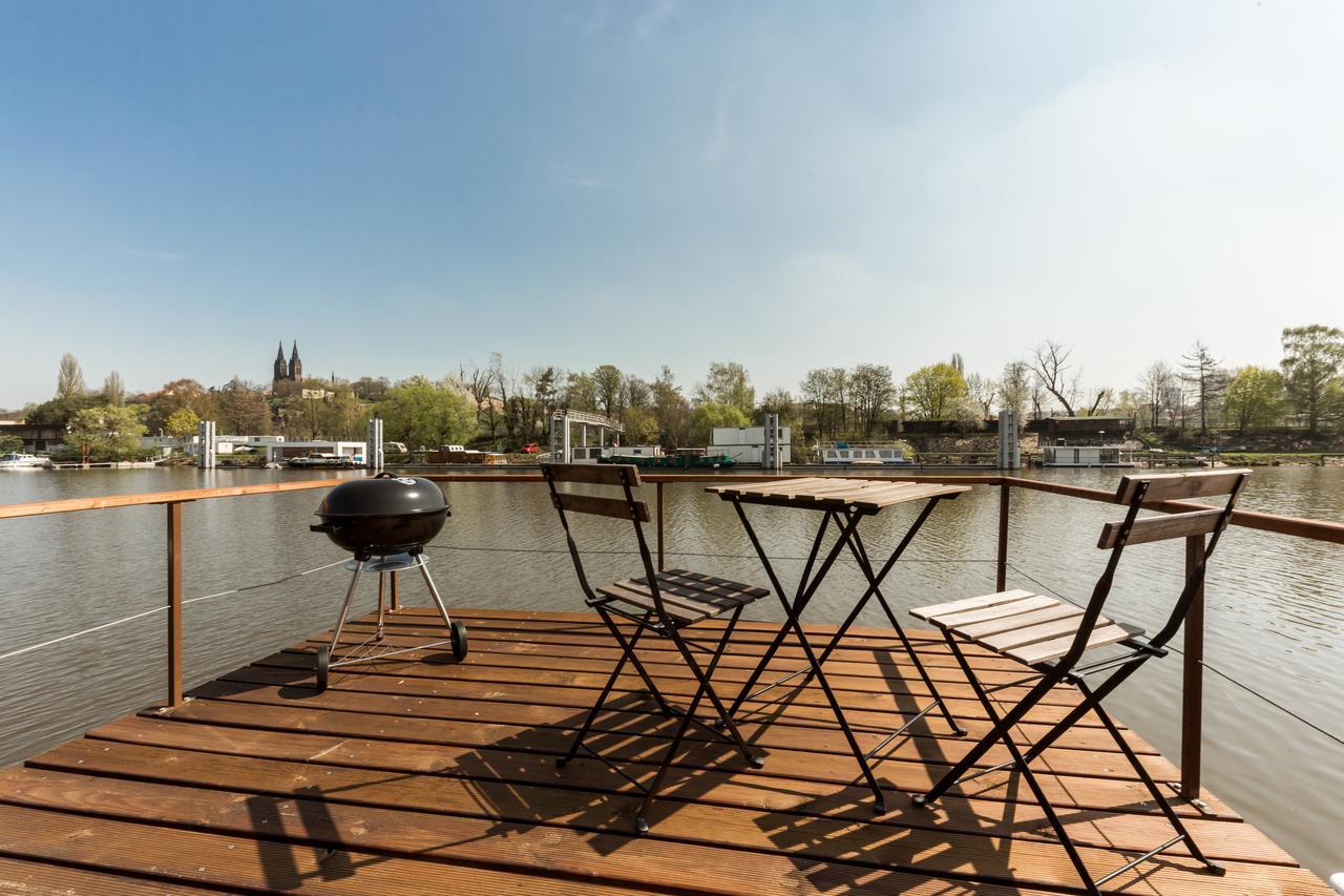 Exclusive Houseboats At Smichov Lejlighed Prag