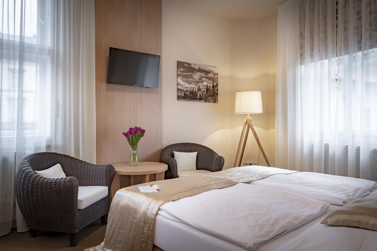 Hotell Pytloun Kampa Garden