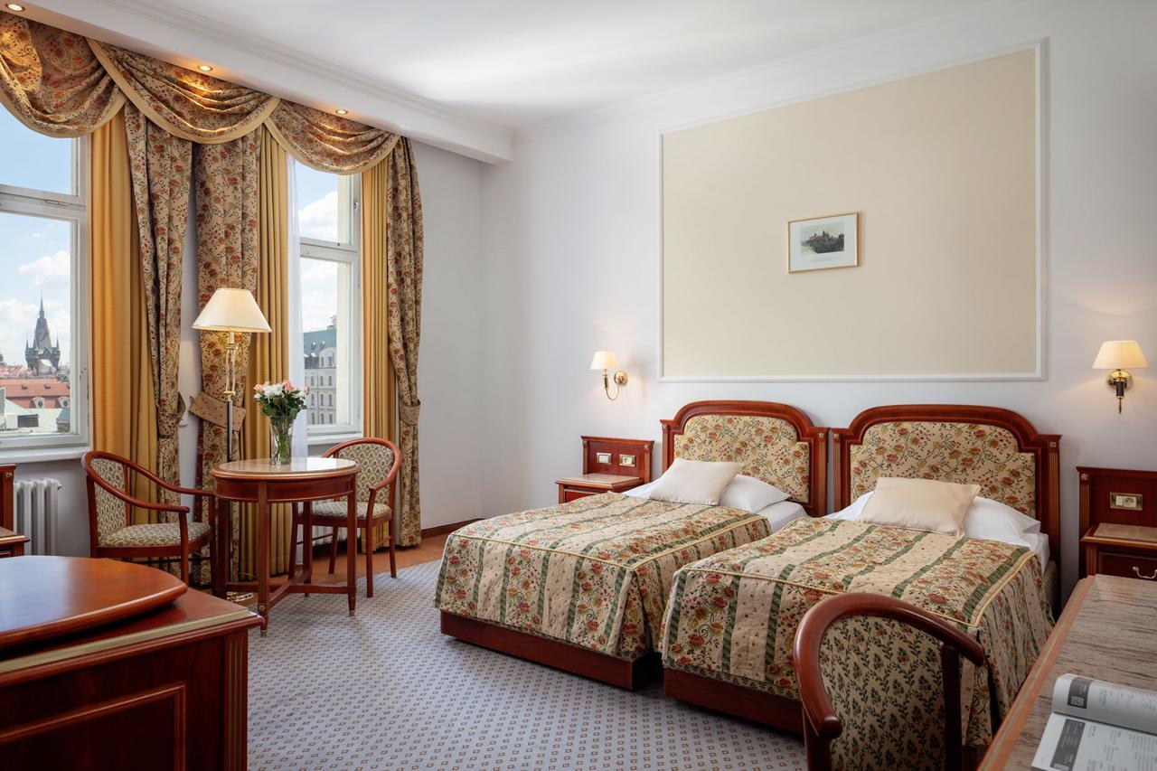Ambassador Zlata Husa 5*