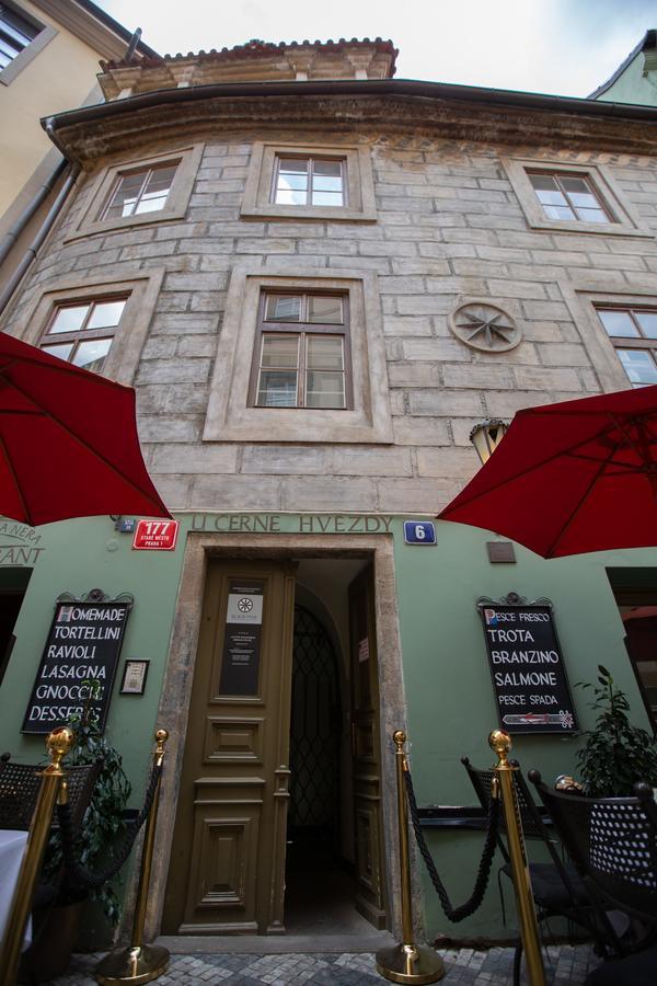 Black Star Prag